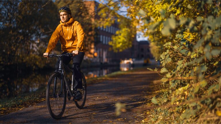 Beginner Cycling Gear Guide: What You Need, What You Don’t, and What Can Wait