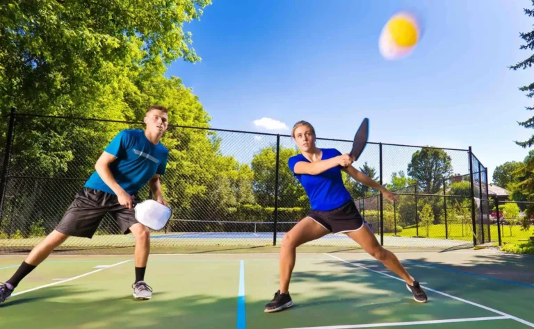 How Play First Pickleball Game: Step-by-Step From Court to Match
