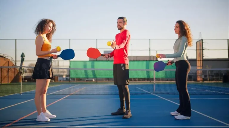 The Ultimate Beginner’s Guide to Pickleball: Rules, Gear, Skills & How to Start Playing